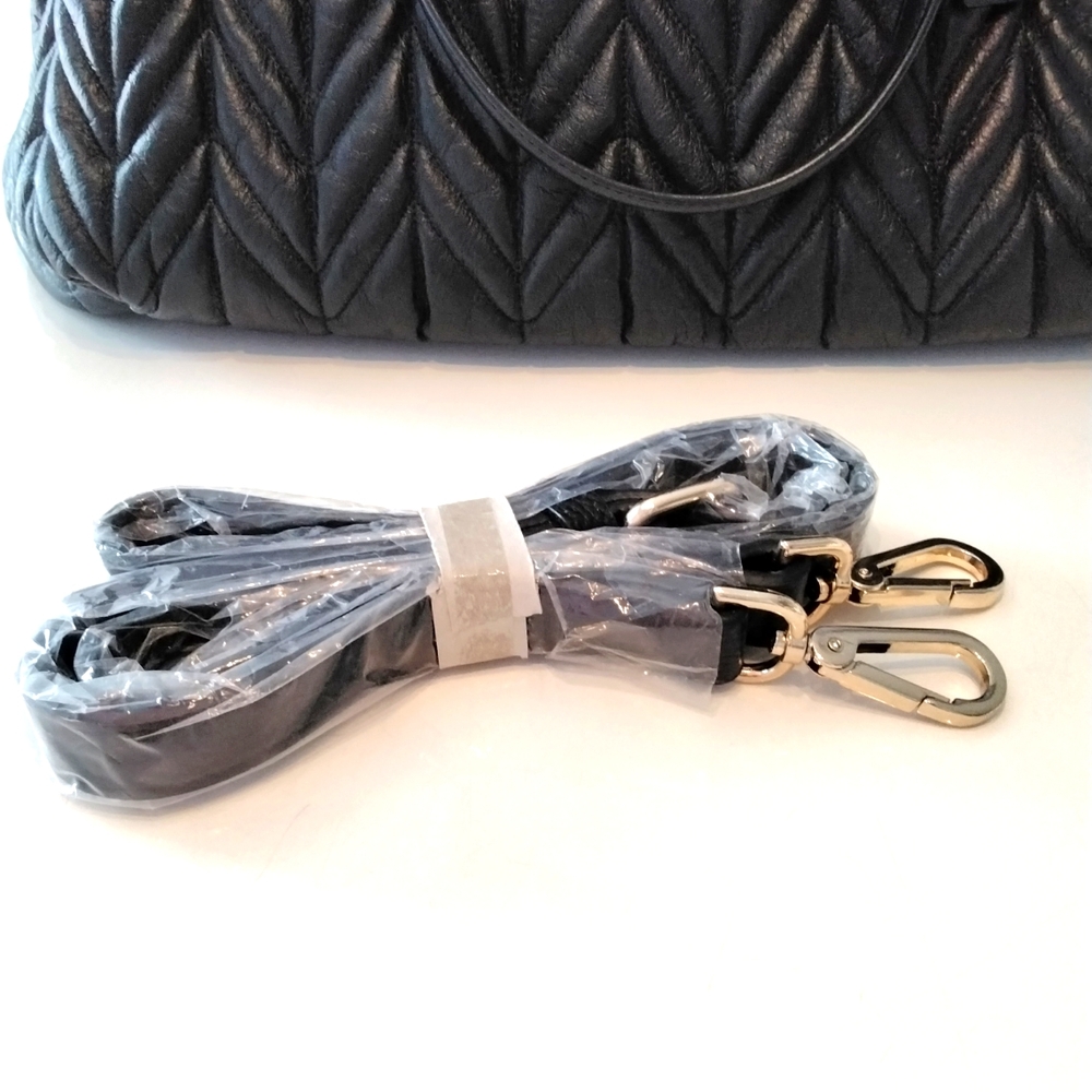 COACH Quilted Ally Satchel in black, large - Picture 8 of 9